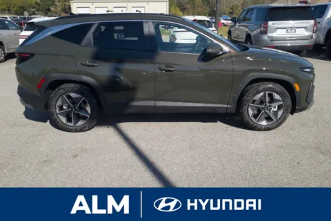 More photos of 2026 Hyundai Tucson SEL Premium at ALM Hyundai Florence, SC