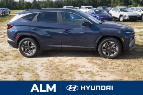 More photos of 2026 Hyundai Tucson SEL at ALM Hyundai Florence, SC