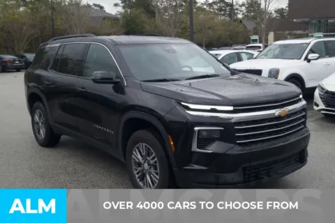 Photos of 2025 Chevrolet Traverse LT for sale in Florence, SC at ALM Hyundai Florence