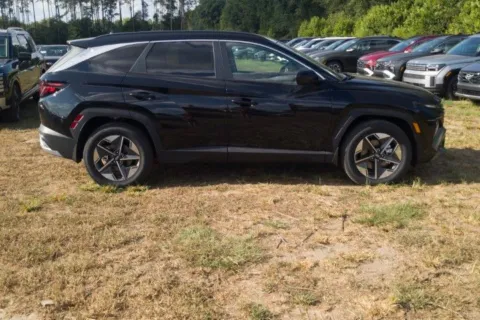 More photos of 2026 Hyundai Tucson SEL at ALM Hyundai Florence, SC