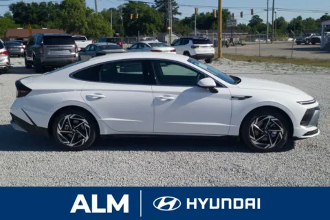 More photos of 2026 Hyundai Sonata SEL Sport at ALM Hyundai Florence, SC