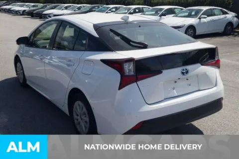 More photos of 2022 Toyota Prius LE at ALM Hyundai Florence, SC