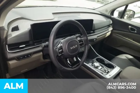 More photos of 2025 Kia Carnival Hybrid EX at ALM Hyundai Florence, SC