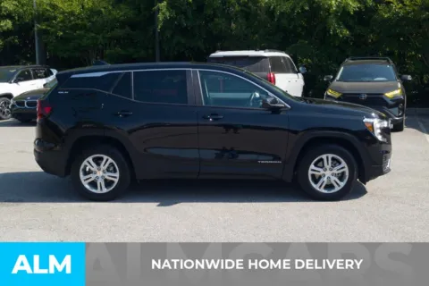 More photos of 2024 GMC Terrain SLE at ALM Hyundai Florence, SC