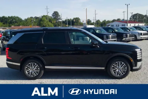 More photos of 2026 Hyundai Palisade SEL Premium at ALM Hyundai Florence, SC