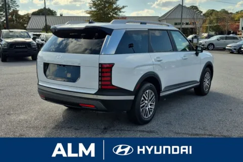 More photos of 2026 Hyundai Palisade SEL at ALM Hyundai Florence, SC