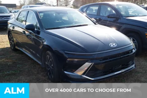 Photos of 2024 Hyundai Sonata SEL for sale in Florence, SC at ALM Hyundai Florence