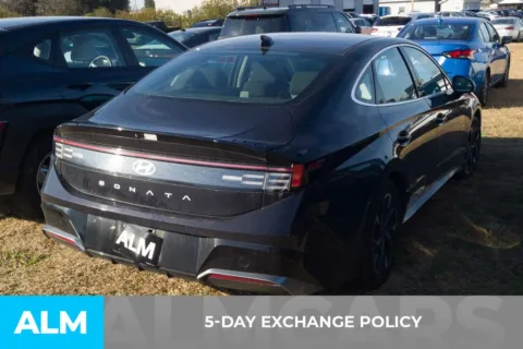 Another view of 2024 Hyundai Sonata SEL for sale in Florence, SC at ALM Hyundai Florence