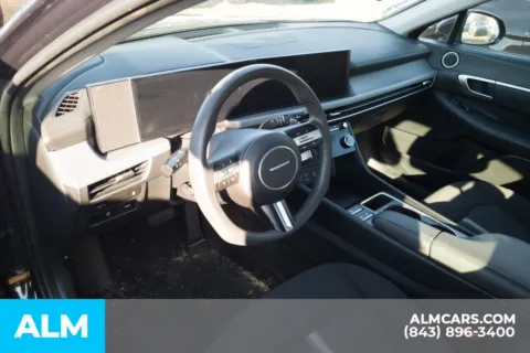 More photos of 2024 Hyundai Sonata SEL at ALM Hyundai Florence, SC