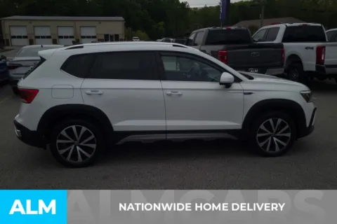 More photos of 2022 Volkswagen Taos 1.5T SE at ALM Hyundai Florence, SC