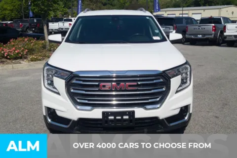 Photos of 2024 GMC Terrain SLT for sale in Florence, SC at ALM Hyundai Florence