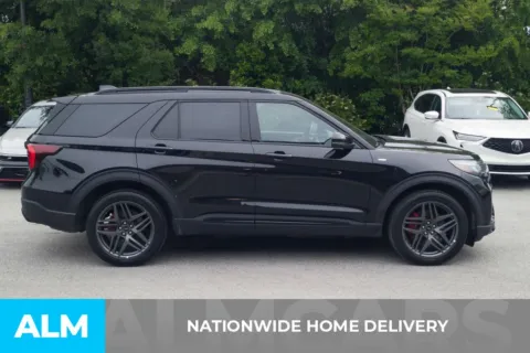 More photos of 2025 Ford Explorer ST-Line at ALM Hyundai Florence, SC