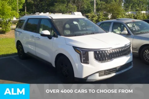 Photos of 2025 Kia Carnival LXS for sale in Florence, SC at ALM Hyundai Florence