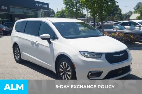 Another view of 2023 Chrysler Pacifica Hybrid Touring L for sale in Florence, SC at ALM Hyundai Florence