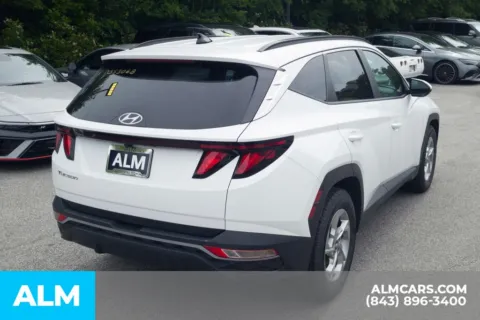 More photos of 2024 Hyundai Tucson SEL at ALM Hyundai Florence, SC