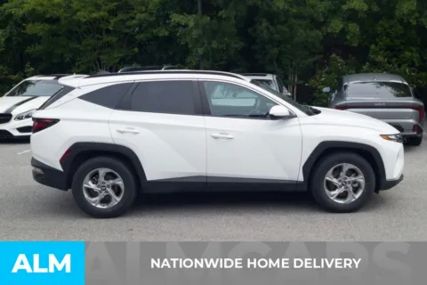 More photos of 2024 Hyundai Tucson SEL at ALM Hyundai Florence, SC