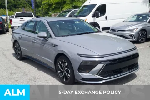 Another view of 2025 Hyundai Sonata SEL for sale in Florence, SC at ALM Hyundai Florence