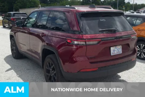 More photos of 2025 Jeep Grand Cherokee Altitude at ALM Hyundai Florence, SC
