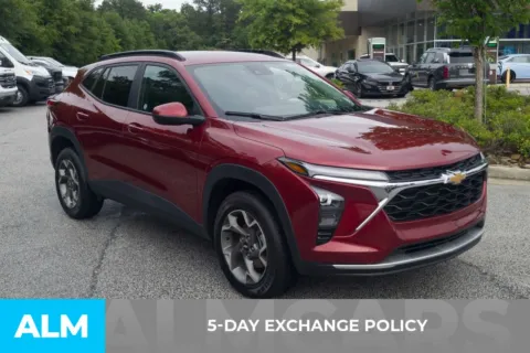 Another view of 2025 Chevrolet Trax LT for sale in Florence, SC at ALM Hyundai Florence