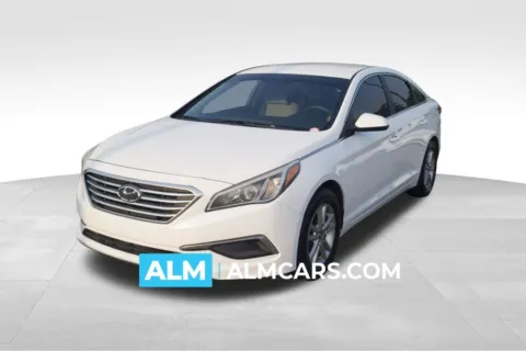 White 2016 Hyundai Sonata SE for sale in Florence, SC