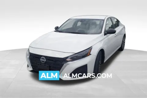 White 2025 Nissan Altima 2.5 SV for sale in Florence, SC