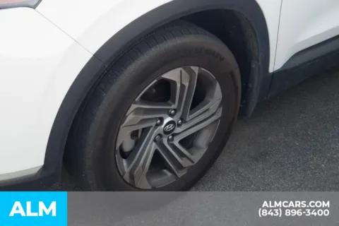 More photos of 2023 Hyundai Santa Fe SEL at ALM Hyundai Florence, SC