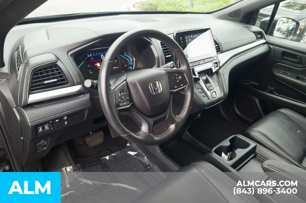 2023 Honda Odyssey SPORT - Photo 15