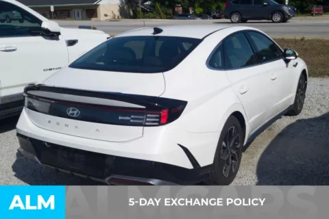 Another view of 2025 Hyundai Sonata SEL for sale in Florence, SC at ALM Hyundai Florence
