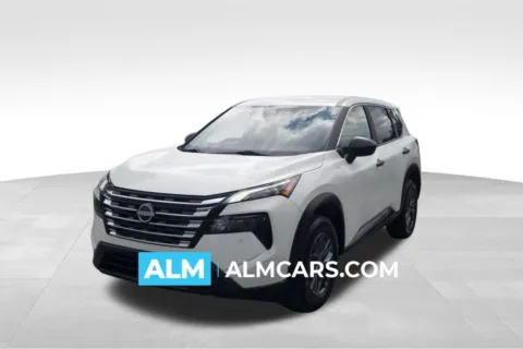 White 2024 Nissan Rogue S for sale in Florence, SC