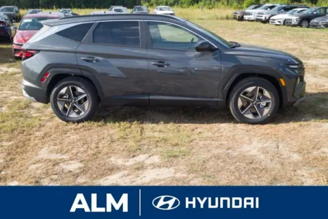 More photos of 2026 Hyundai Tucson SEL at ALM Hyundai Florence, SC