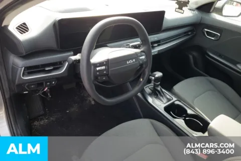 More photos of 2025 Kia K4 LXS at ALM Hyundai Florence, SC