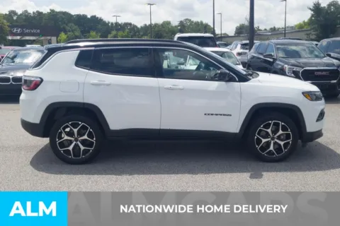 More photos of 2025 Jeep Compass Limited at ALM Hyundai Florence, SC