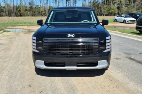 Photos of 2026 Hyundai Palisade SE for sale in Florence, SC at ALM Hyundai Florence