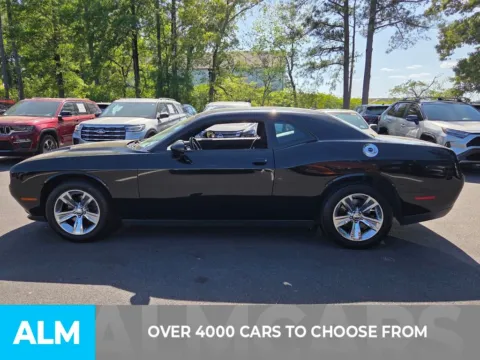 Photos of 2015 Dodge Challenger SXT for sale in Florence, SC at ALM Hyundai Florence