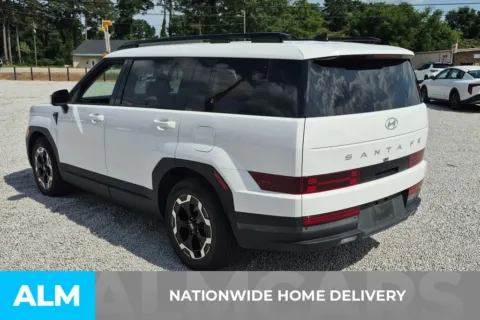 More photos of 2025 Hyundai Santa Fe SEL at ALM Hyundai Florence, SC