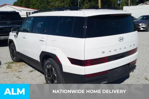 More photos of 2025 Hyundai Santa Fe SEL at ALM Hyundai Florence, SC