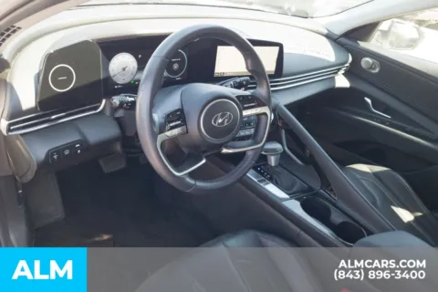 More photos of 2023 Hyundai Elantra Hybrid Limited at ALM Hyundai Florence, SC