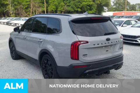More photos of 2021 Kia Telluride SX at ALM Hyundai Florence, SC