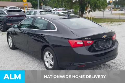 More photos of 2024 Chevrolet Malibu LT at ALM Hyundai Florence, SC