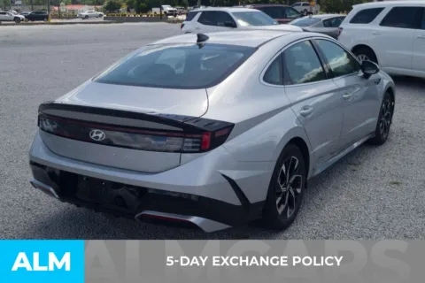 Another view of 2025 Hyundai Sonata SEL for sale in Florence, SC at ALM Hyundai Florence
