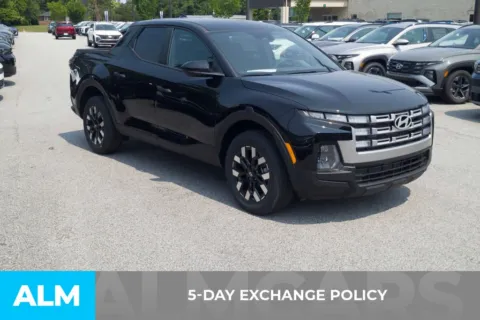 Another view of 2025 Hyundai Santa Cruz SE for sale in Florence, SC at ALM Hyundai Florence