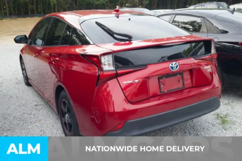 More photos of 2019 Toyota Prius XLE at ALM Hyundai Florence, SC