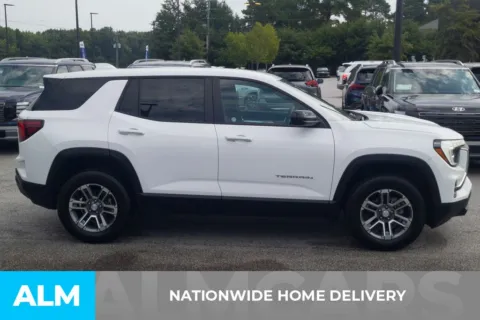More photos of 2025 GMC Terrain Elevation at ALM Hyundai Florence, SC