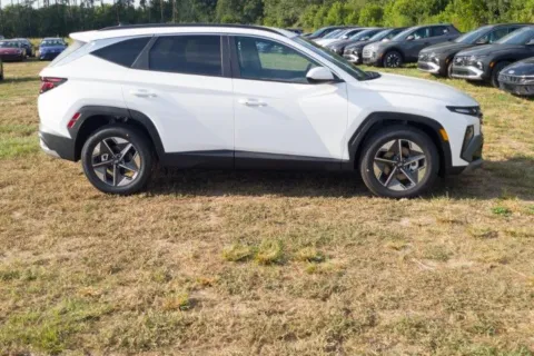More photos of 2026 Hyundai Tucson SEL at ALM Hyundai Florence, SC