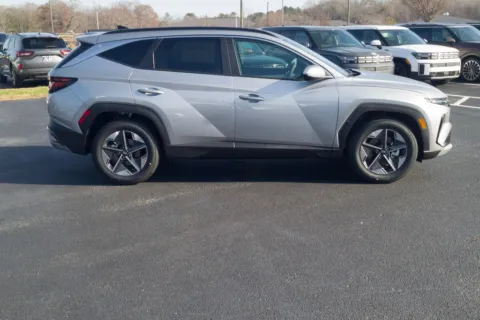 More photos of 2026 Hyundai Tucson SEL at ALM Hyundai Florence, SC