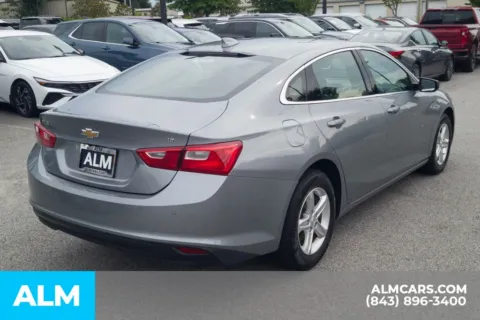 More photos of 2024 Chevrolet Malibu LT at ALM Hyundai Florence, SC