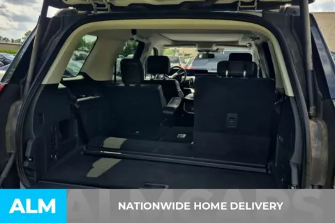 More photos of 2025 Ford Expedition Platinum at ALM Hyundai Florence, SC