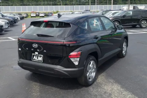 More photos of 2026 Hyundai Kona SE at ALM Hyundai Florence, SC