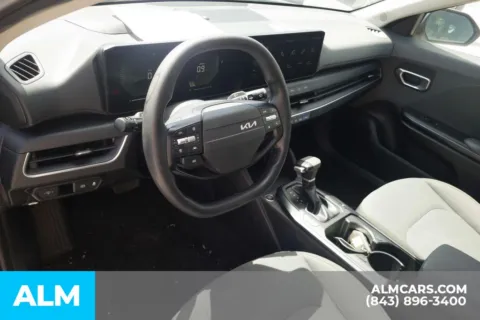 More photos of 2025 Kia K4 LXS at ALM Hyundai Florence, SC
