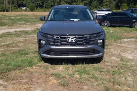 Photos of 2026 Hyundai Tucson SE for sale in Florence, SC at ALM Hyundai Florence